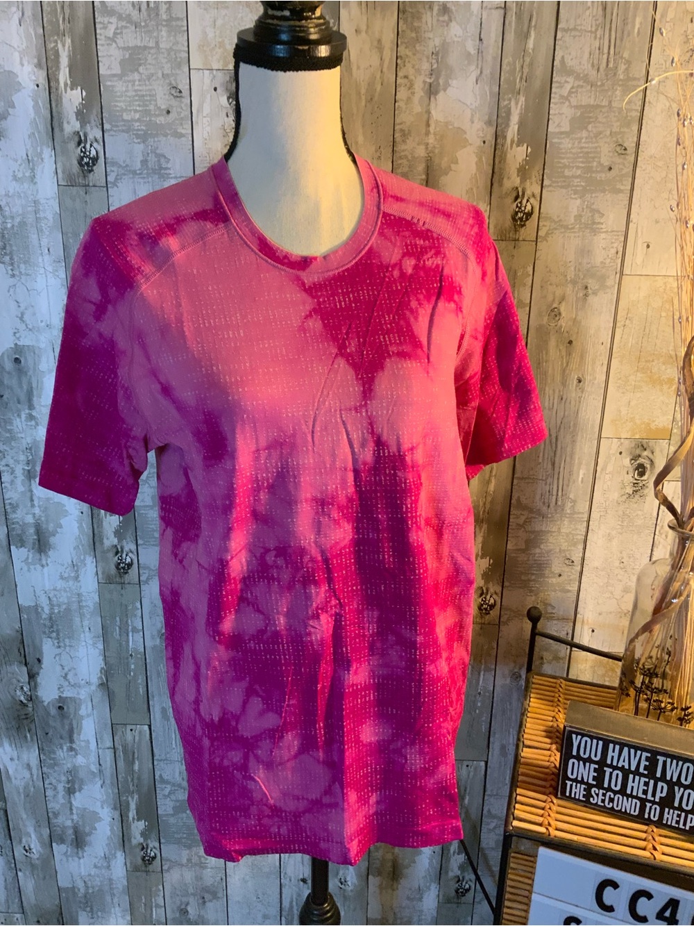 lululemon athletica Men's Hot Pink Tie-Dye Short Sleeve Tee